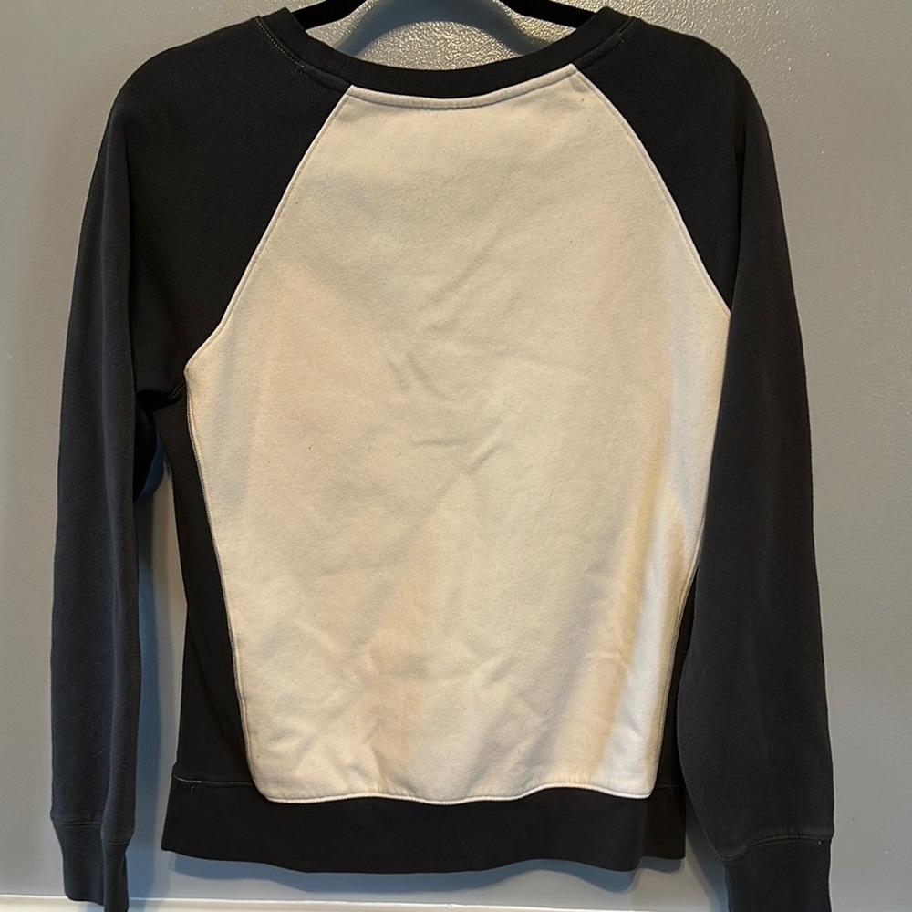 Champion Classic Crewneck Black and Cream Sweater - Picture 3 of 7